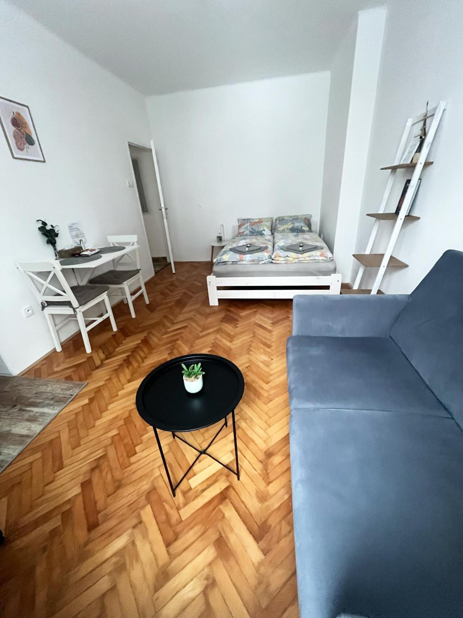Apartman Pod Vyhlidkou Nové Město nad Metují Kültér fotó